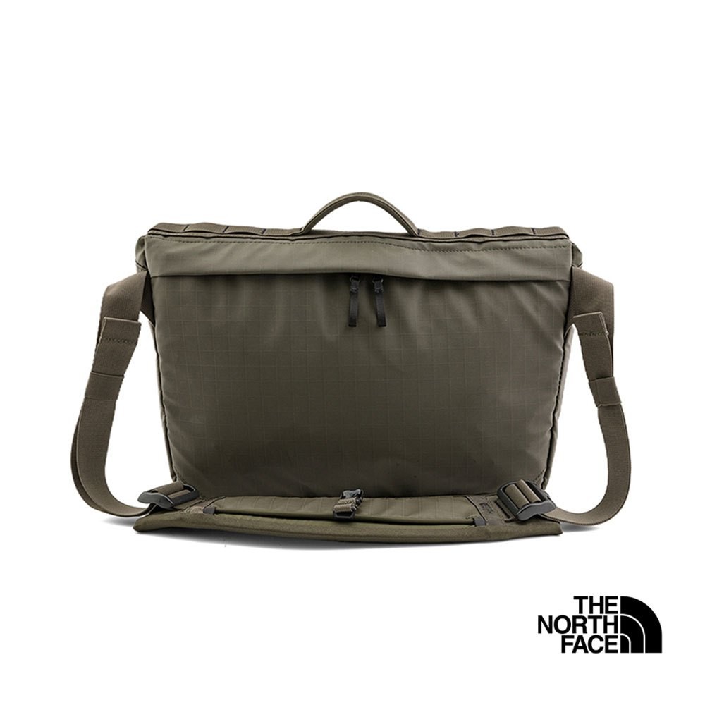 THE NORTH FACE BASE CAMP VOYAGER MESSENGER BAG - NEW TAUPE GREEN-TNF BLACK กระเป๋าคาดไหล่ UNISEX